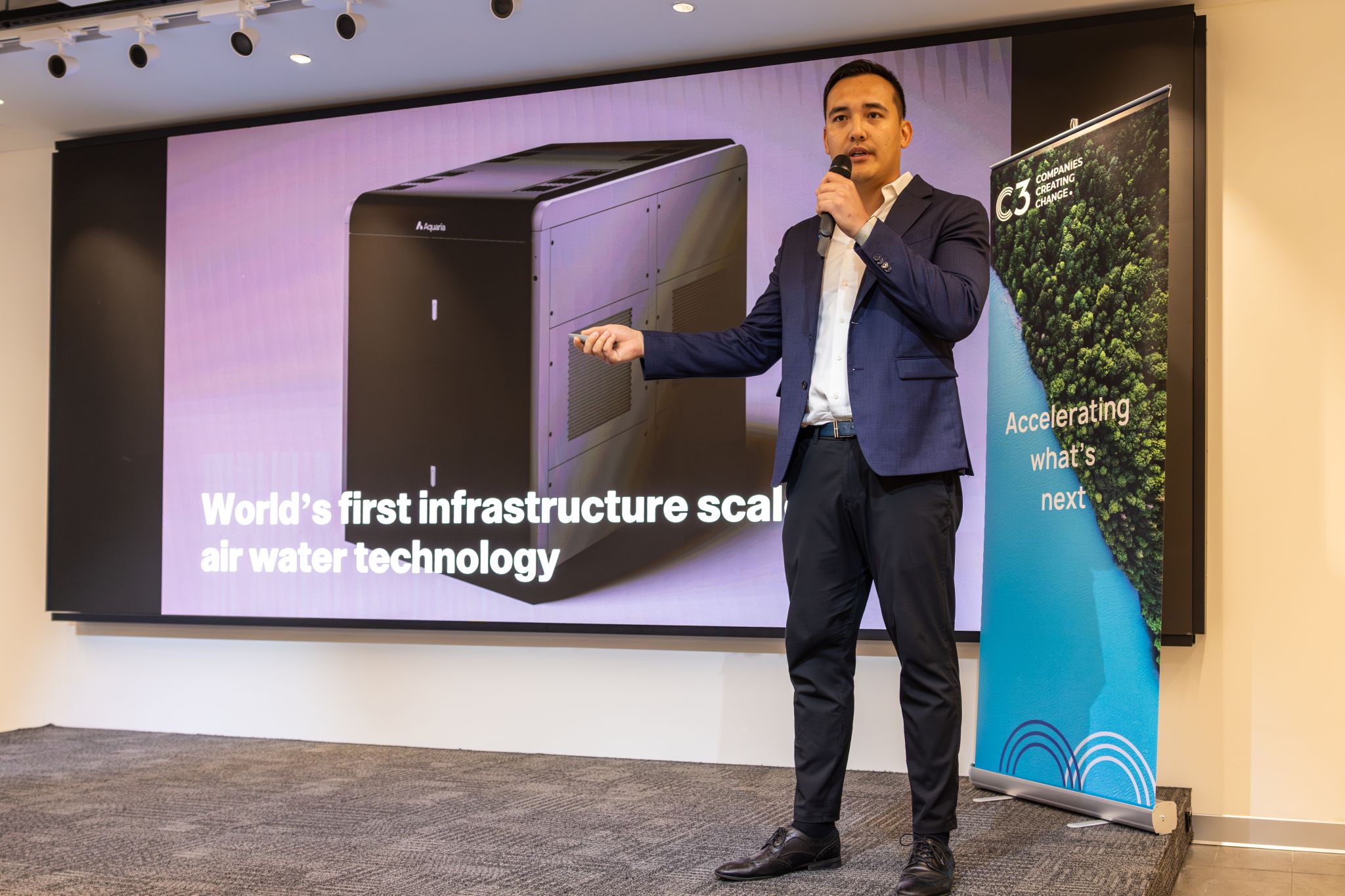 Brian Sheng presenting
